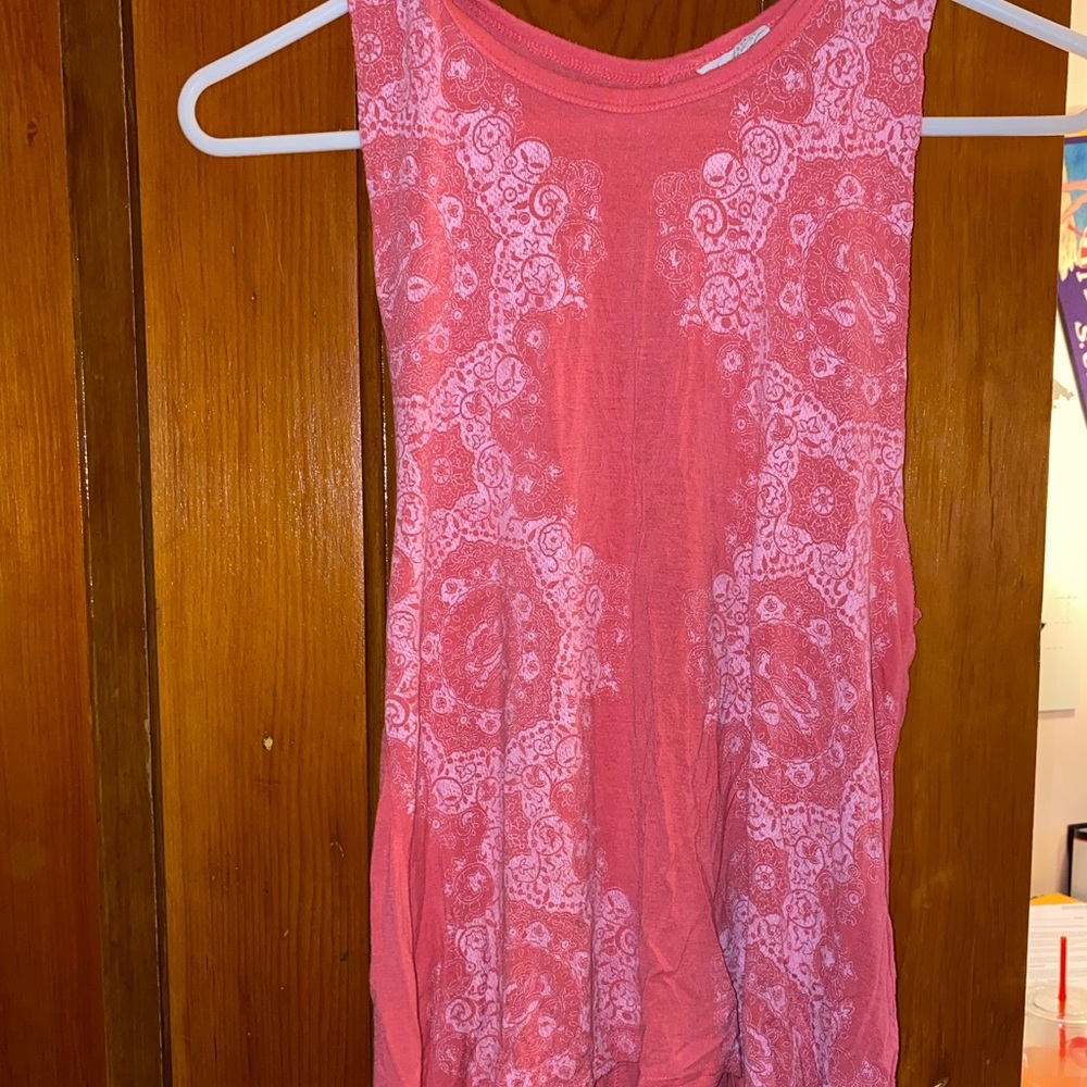 Bandana print tank top!